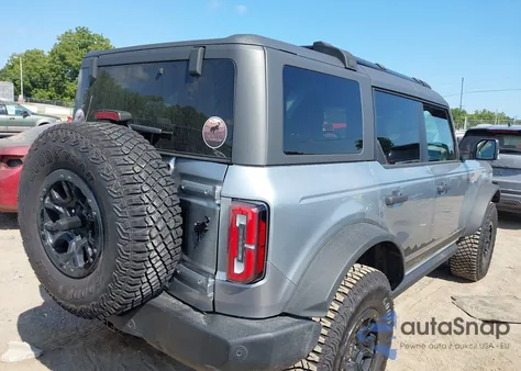 2023 Ford Bronco Big Bend/Black Diamond/Outer Banks/Badlands/Wildtrak/Everglades z USA, uszkodzony, nr VIN 1FMEE5DP4PLB14227